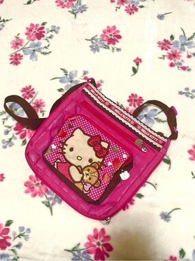 2013 RARE Hello Kitty Pink Crossbody Bag